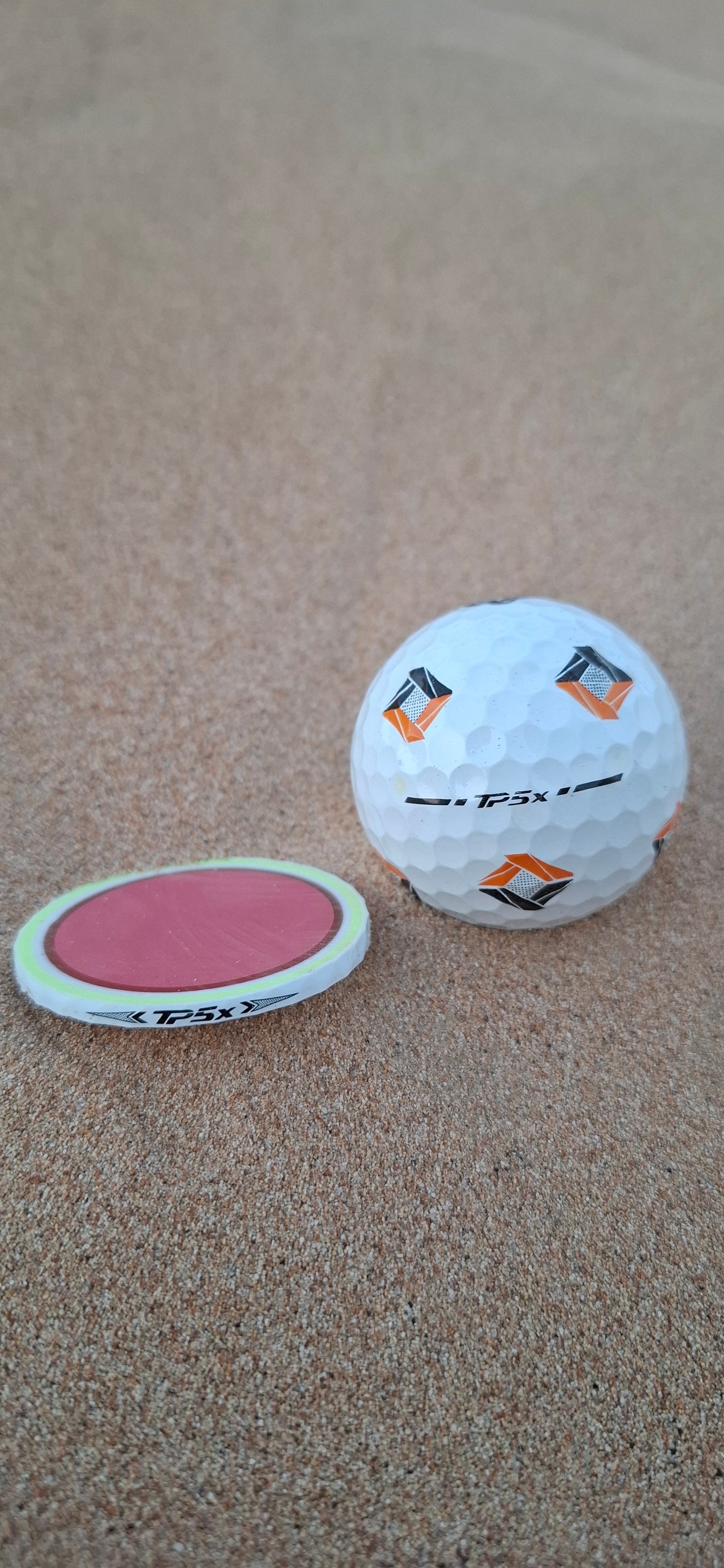 Taylormade TP5/TP5x - Central Slice