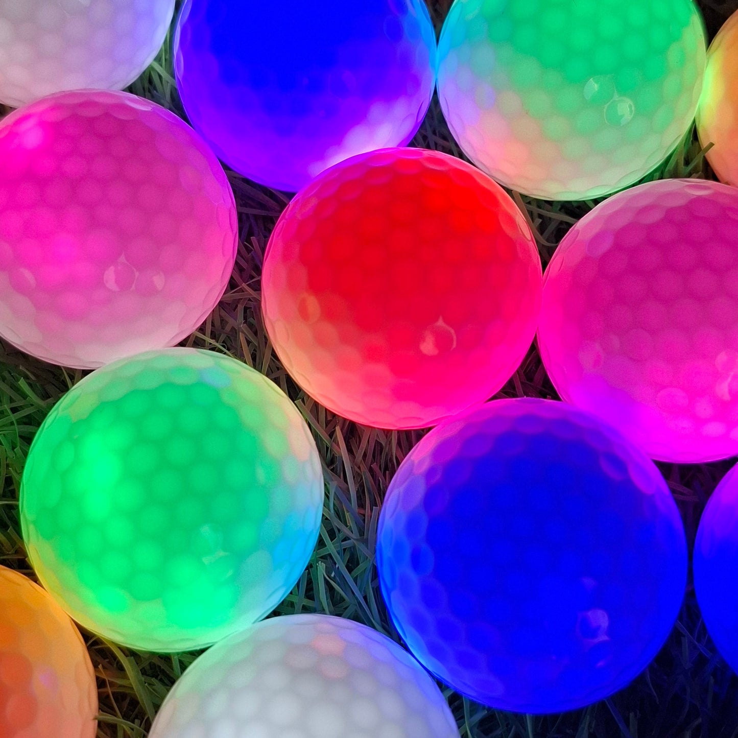 💡LED Golf Ball – Glow-in-One shot!