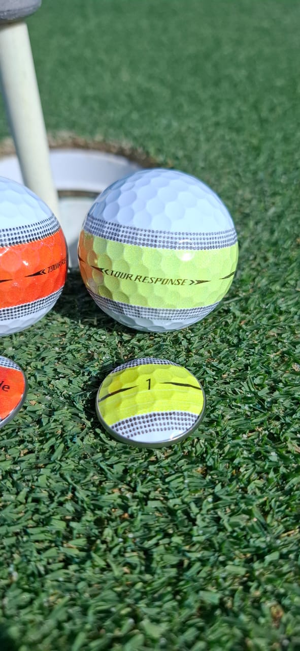 Taylormade Tour Response Stripe - Ball marker / Key chain